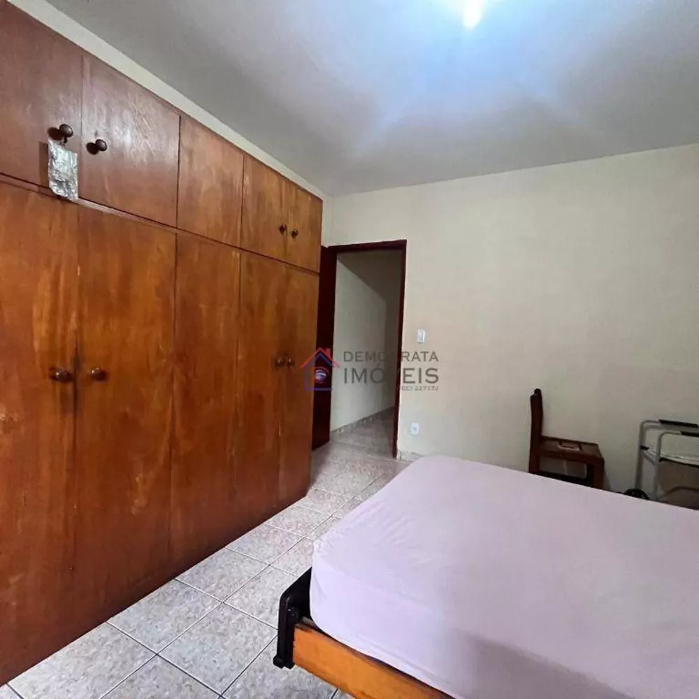 Sobrado à venda com 2 quartos, 102m² - Foto 4