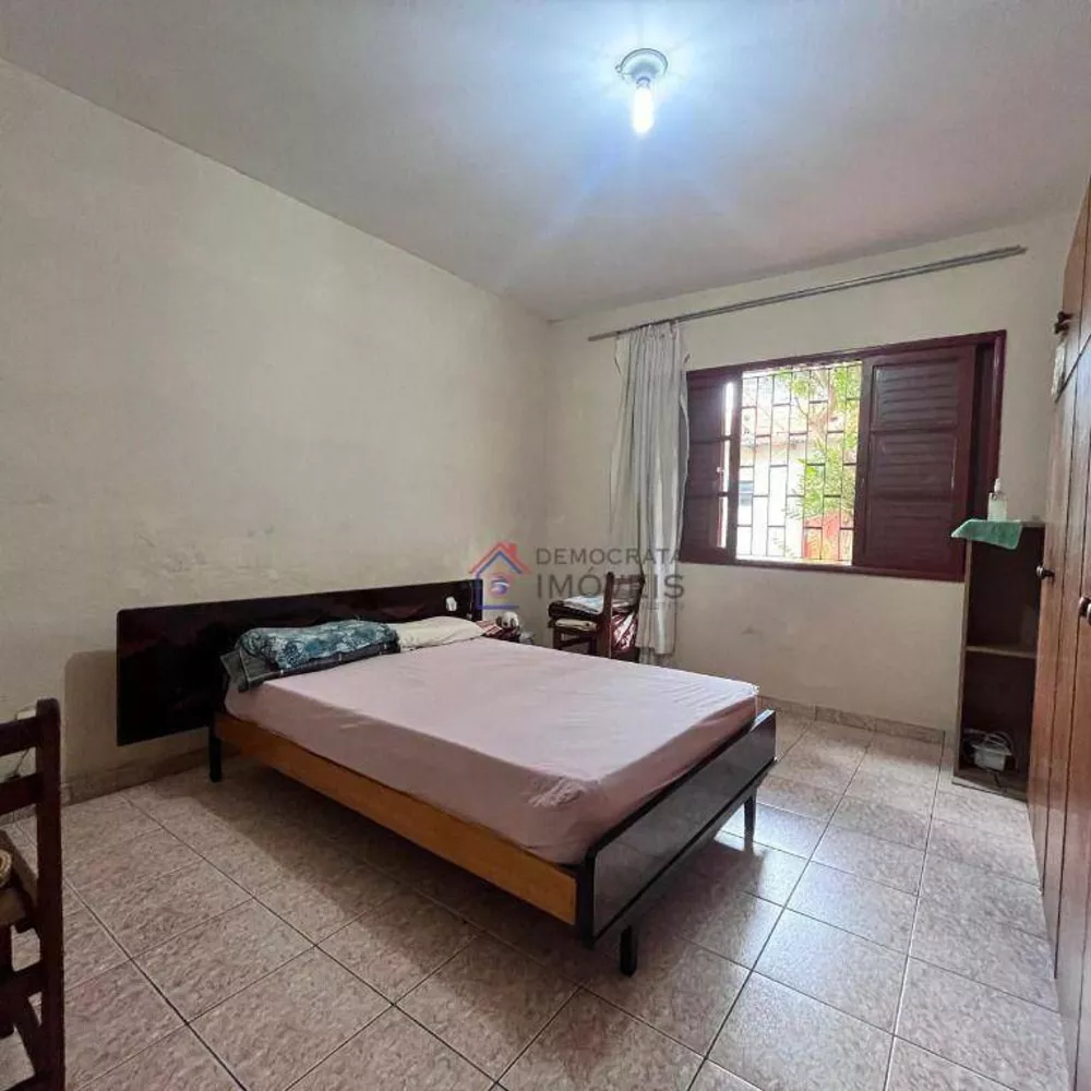 Sobrado à venda com 2 quartos, 102m² - Foto 3