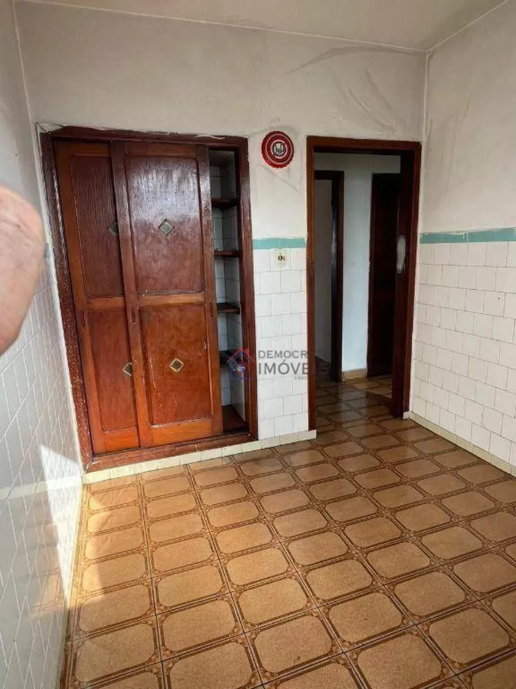 Casa, 1 quarto, 141 m² - Foto 3