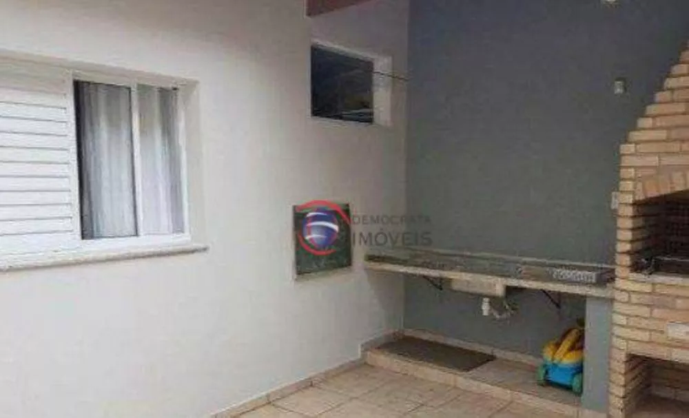 Sobrado, 3 quartos, 297 m² - Foto 4