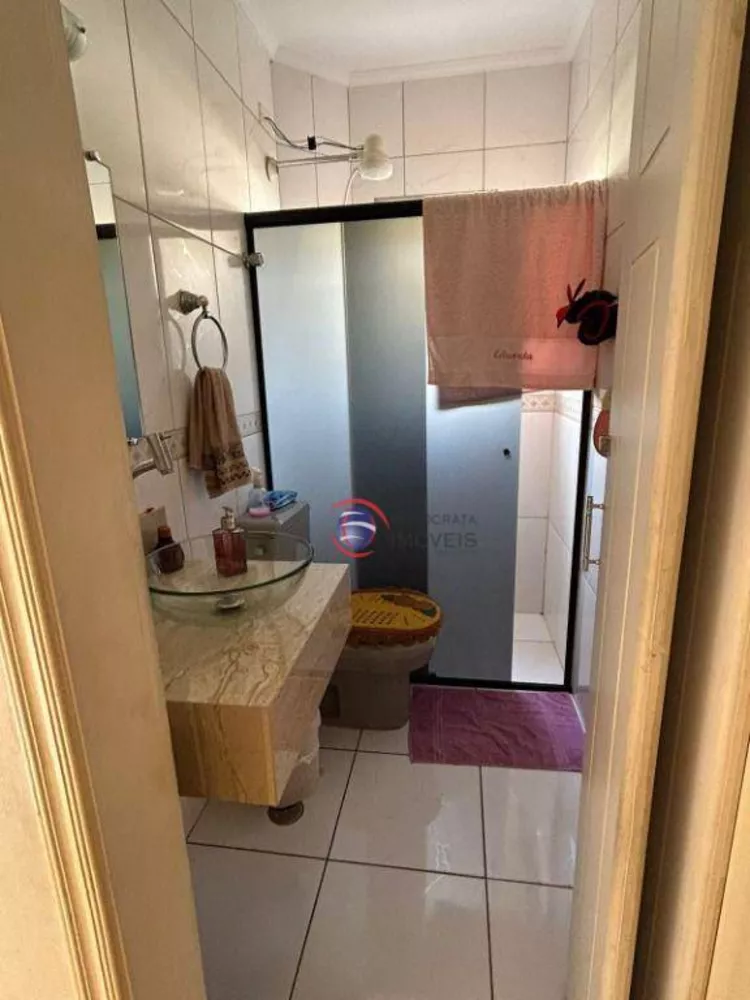 Apartamento à venda com 3 quartos, 107m² - Foto 13