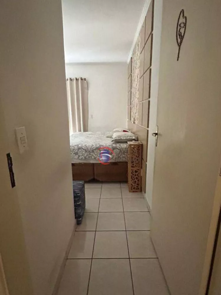 Apartamento à venda com 3 quartos, 107m² - Foto 9