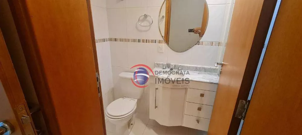 Apartamento à venda com 3 quartos, 133m² - Foto 9