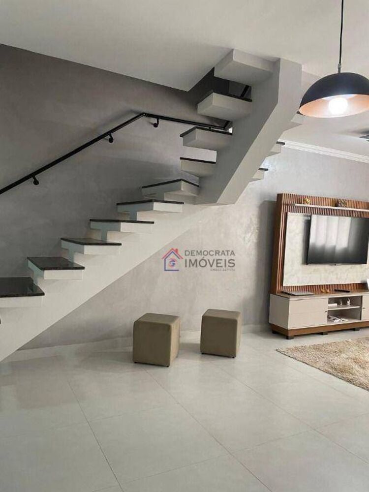 Sobrado, 3 quartos, 263 m² - Foto 3