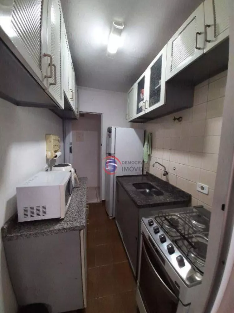 Apartamento à venda com 2 quartos, 48m² - Foto 8