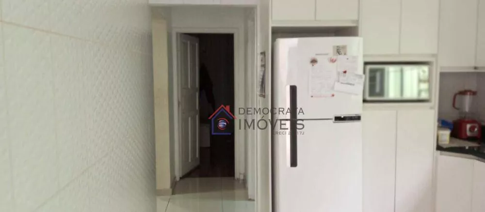 Casa à venda com 3 quartos, 160m² - Foto 10