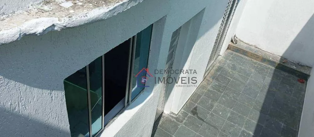 Casa à venda com 3 quartos, 160m² - Foto 14