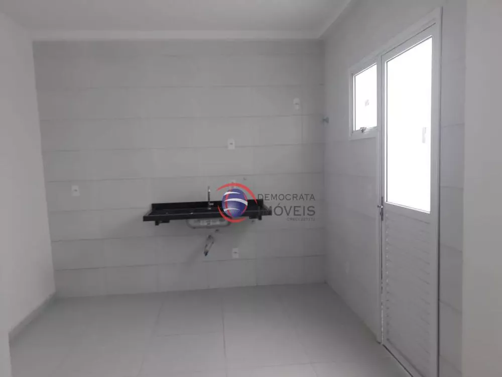 Apartamento à venda com 2 quartos, 62m² - Foto 1