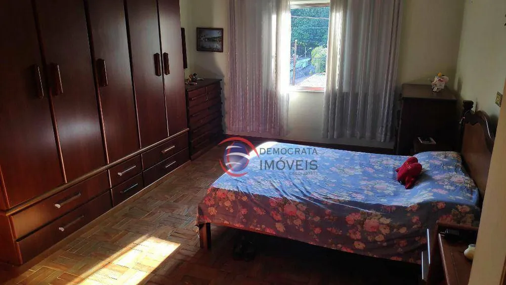 Sobrado, 4 quartos, 210 m² - Foto 2