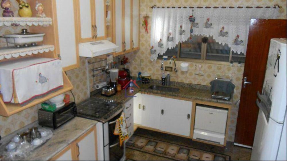 Sobrado, 4 quartos, 234 m² - Foto 2