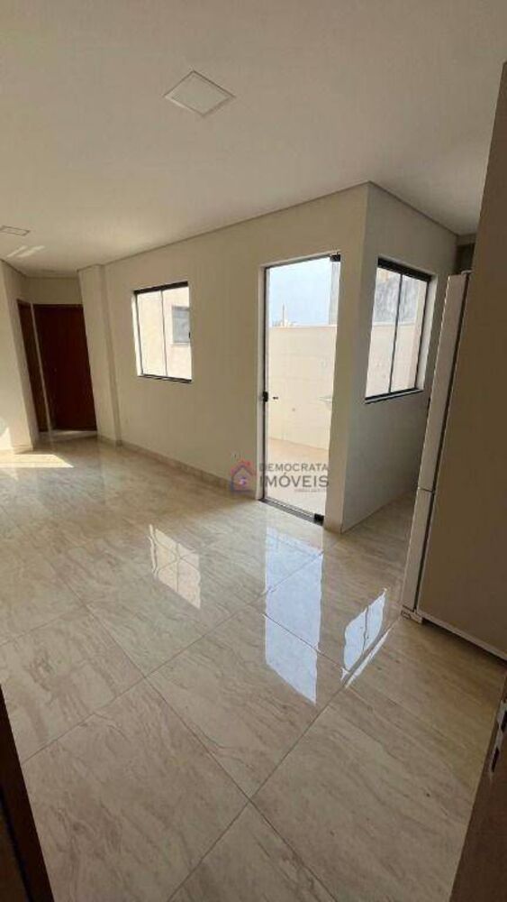 Apartamento, 2 quartos, 45 m² - Foto 2