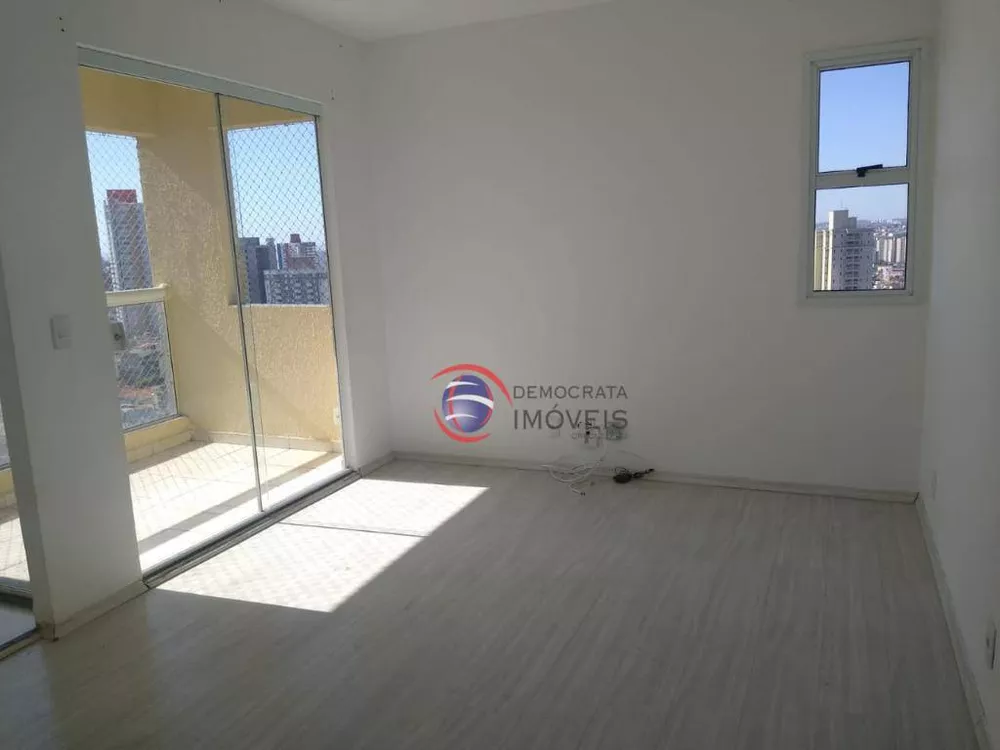 Apartamento à venda com 3 quartos, 59m² - Foto 1