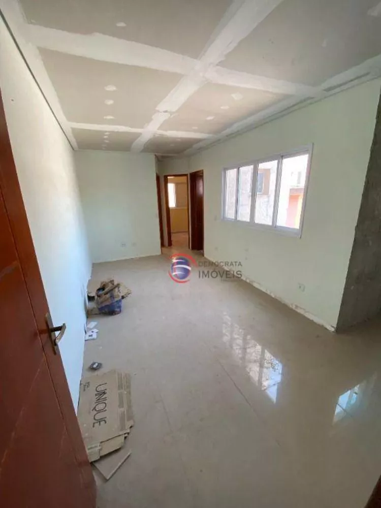 Cobertura à venda com 2 quartos, 80m² - Foto 2