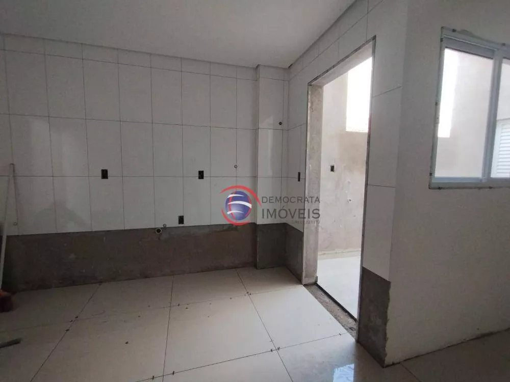 Apartamento à venda com 2 quartos, 51m² - Foto 3