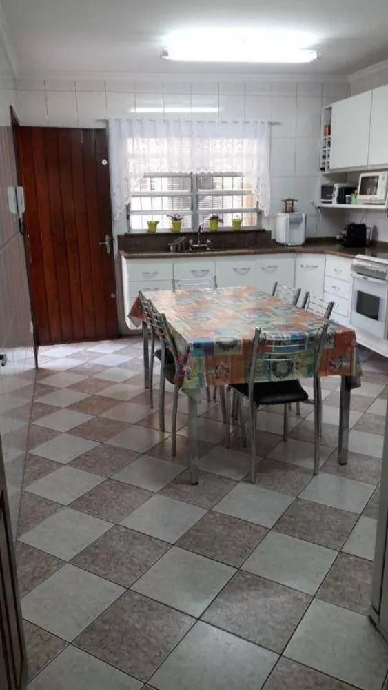 Casa à venda com 3 quartos, 198m² - Foto 6