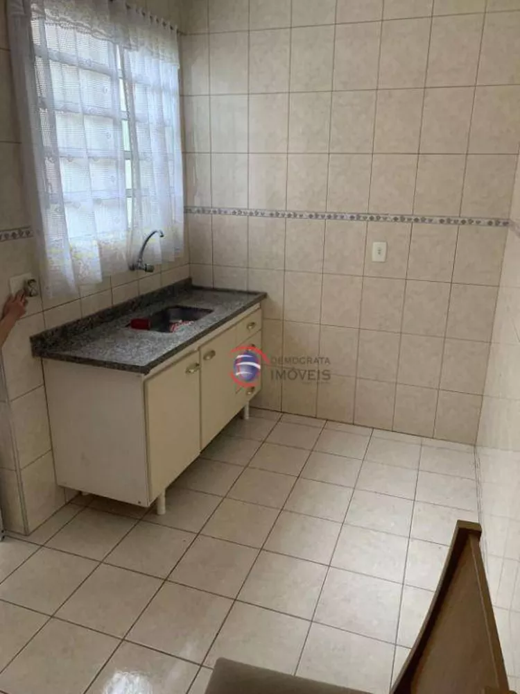 Casa à venda com 3 quartos, 100m² - Foto 15