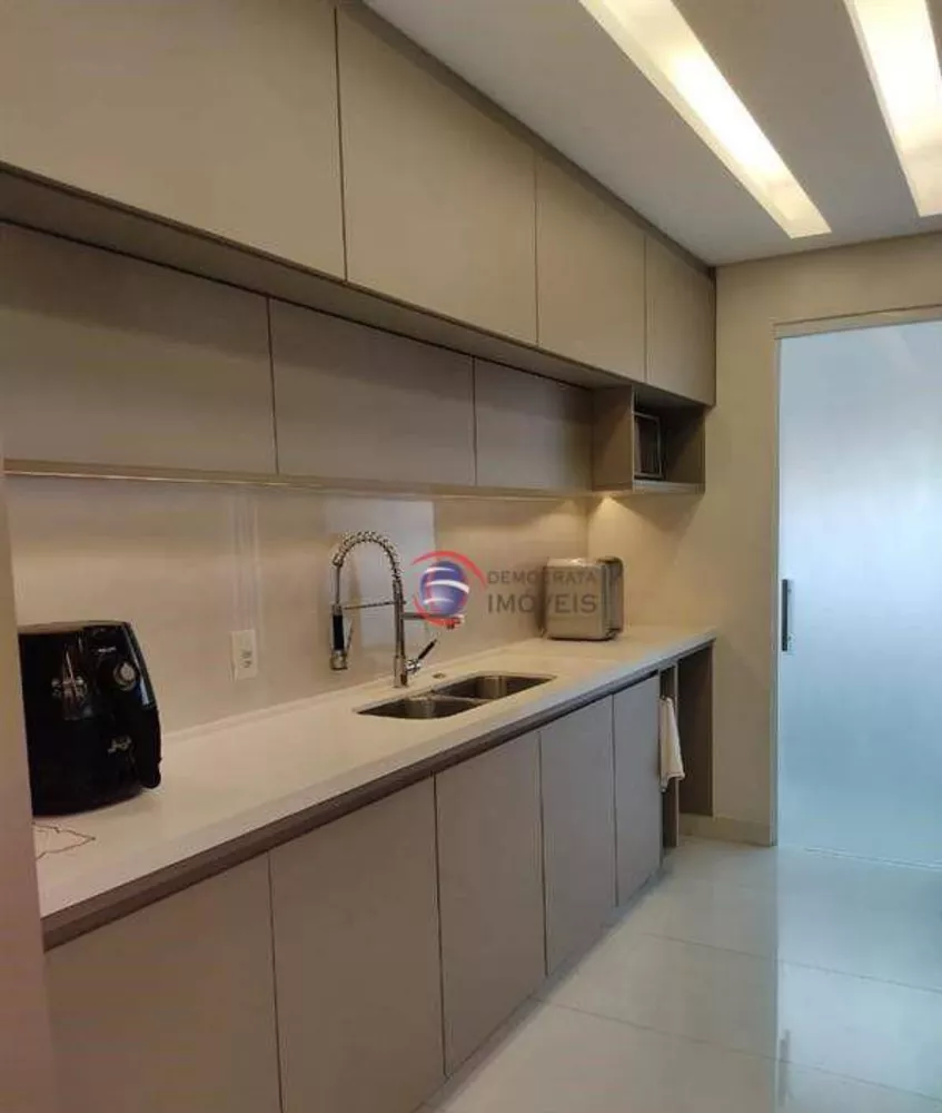 Apartamento à venda com 3 quartos, 94m² - Foto 20