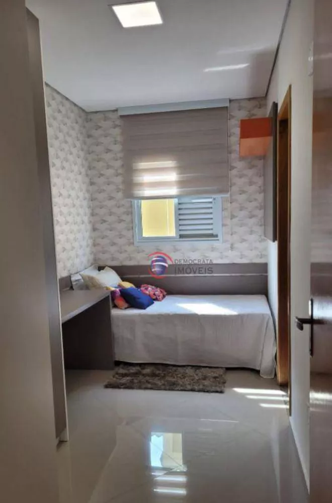 Sobrado à venda com 2 quartos, 120m² - Foto 5