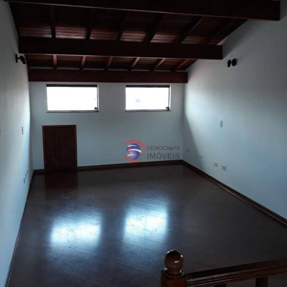 Sobrado, 3 quartos, 272 m² - Foto 13