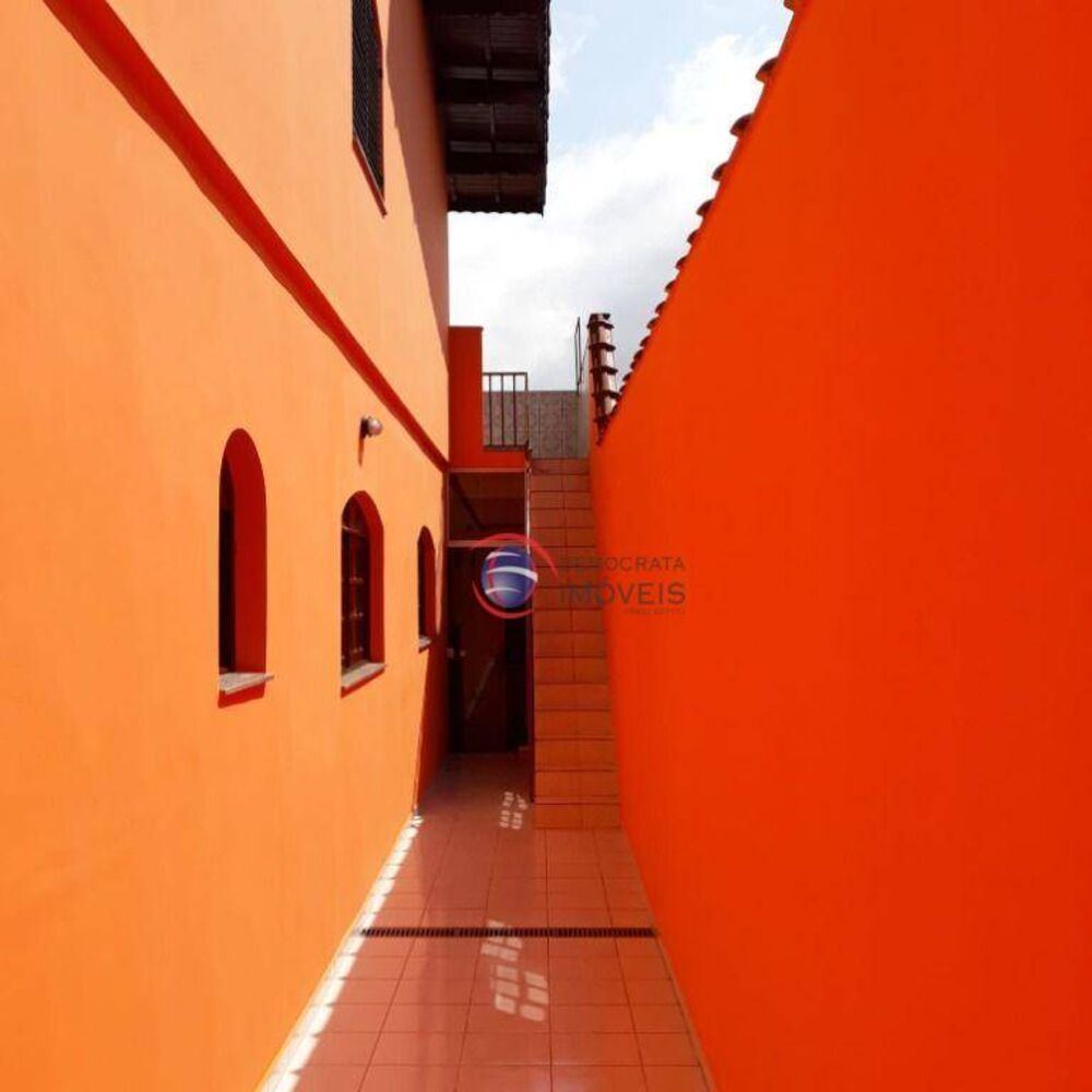 Sobrado, 3 quartos, 272 m² - Foto 29