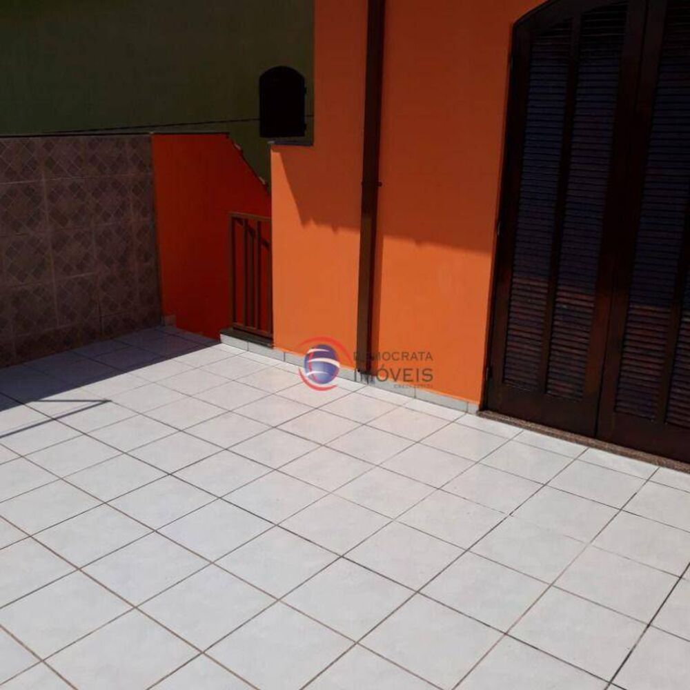 Sobrado, 3 quartos, 272 m² - Foto 25