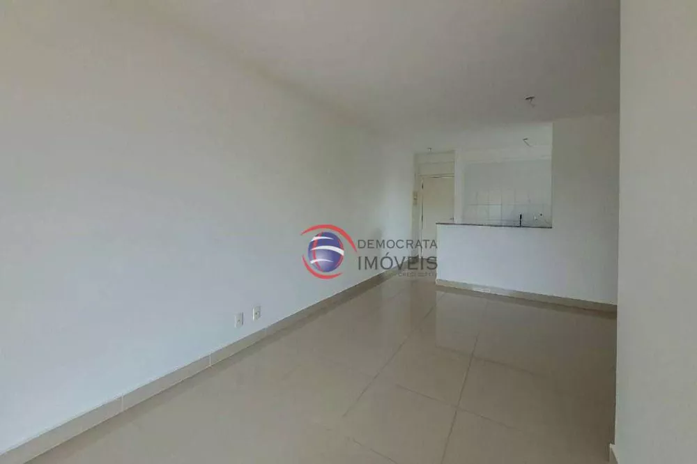 Apartamento para alugar com 3 quartos, 83m² - Foto 10