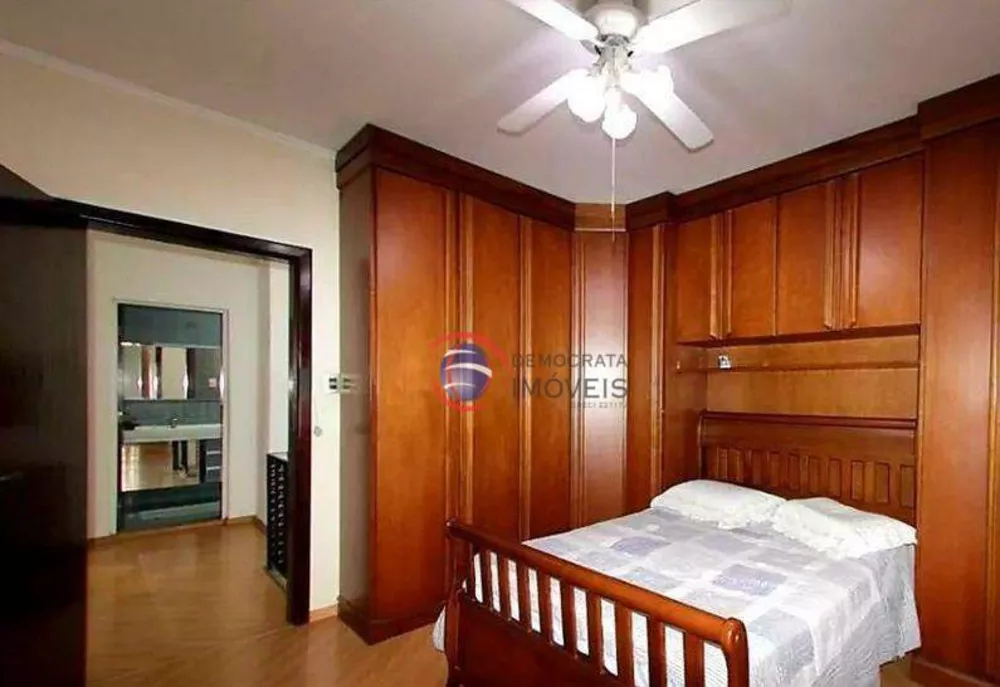 Sobrado, 3 quartos, 238 m² - Foto 2