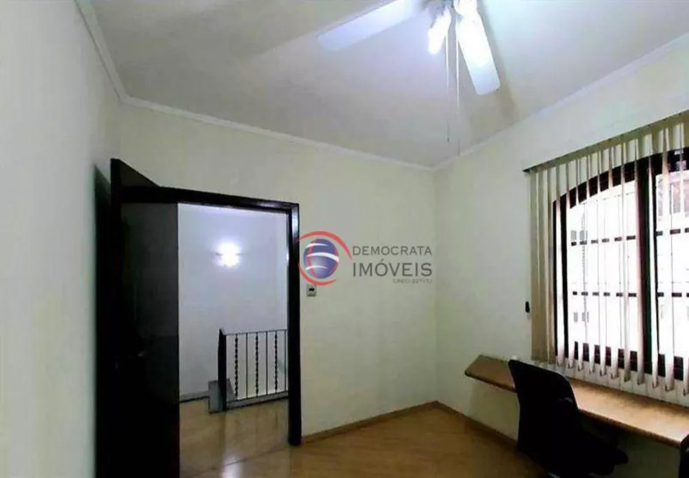 Sobrado, 3 quartos, 238 m² - Foto 4