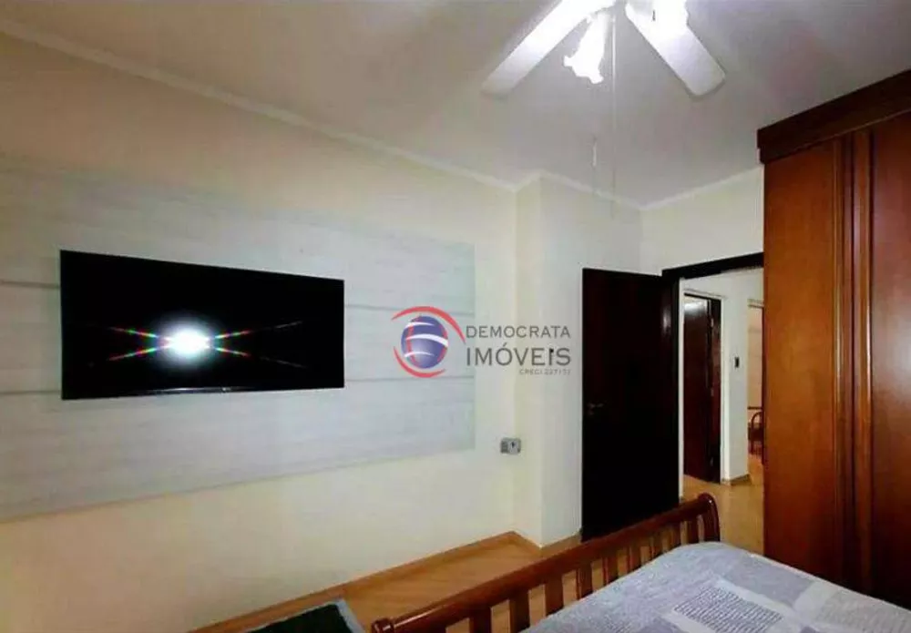Sobrado, 3 quartos, 238 m² - Foto 1