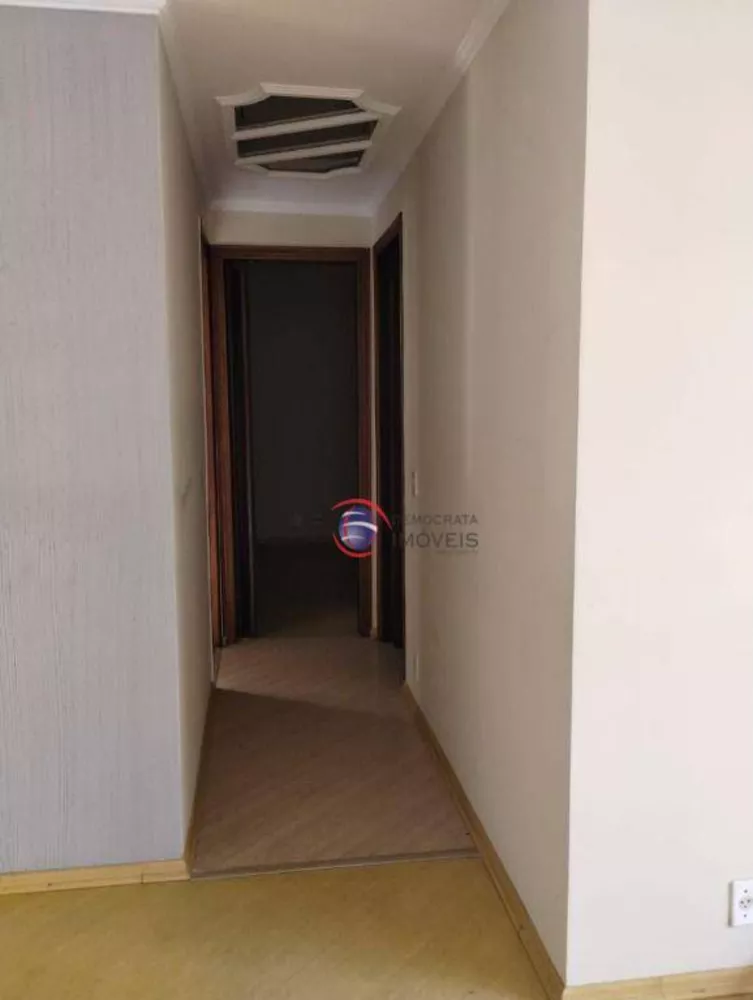 Apartamento à venda com 2 quartos, 55m² - Foto 13