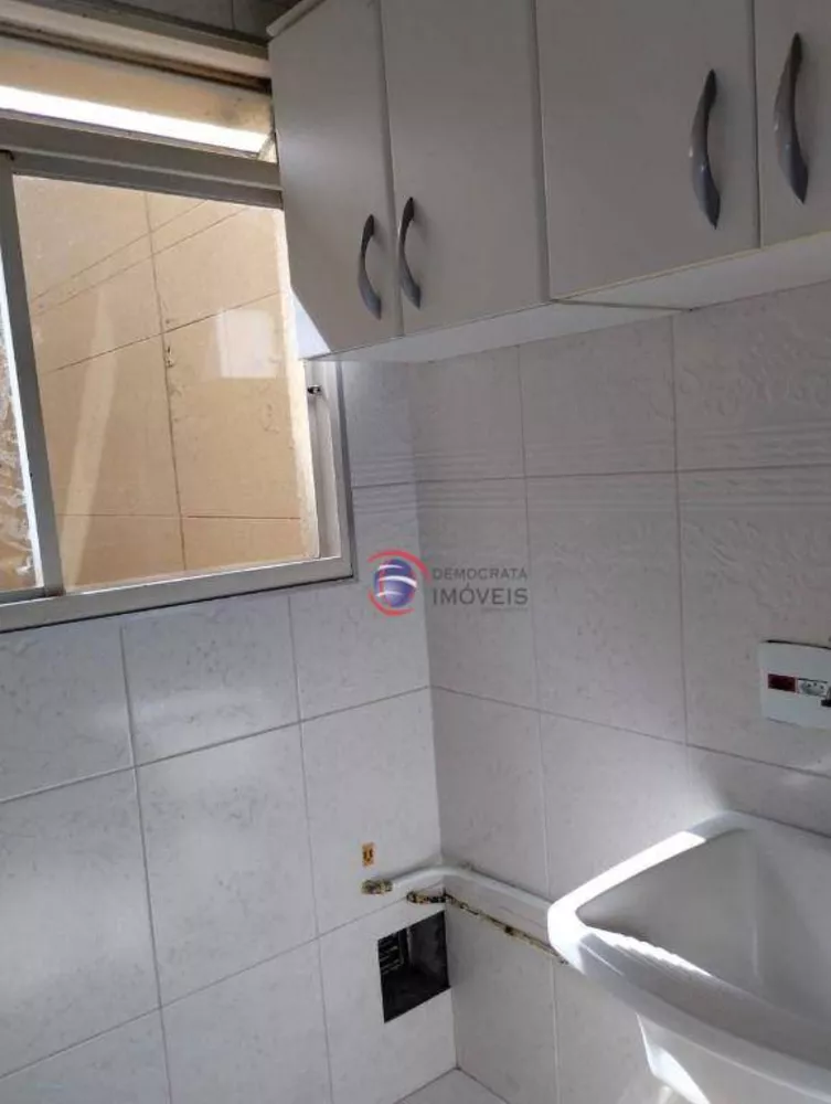 Apartamento à venda com 2 quartos, 55m² - Foto 21