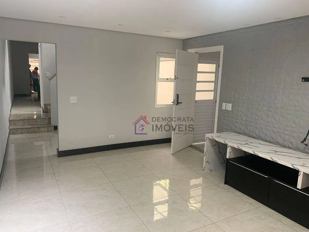 Sobrado, 3 quartos, 183 m² - Foto 2