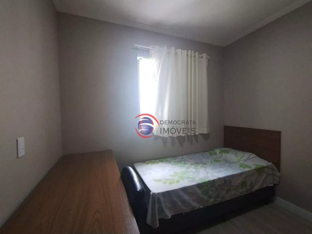 Apartamento à venda com 3 quartos, 96m² - Foto 4