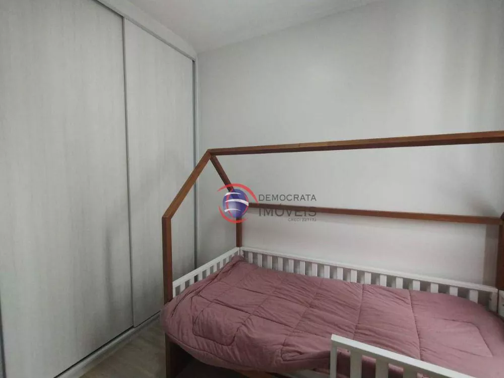 Apartamento à venda com 3 quartos, 96m² - Foto 9