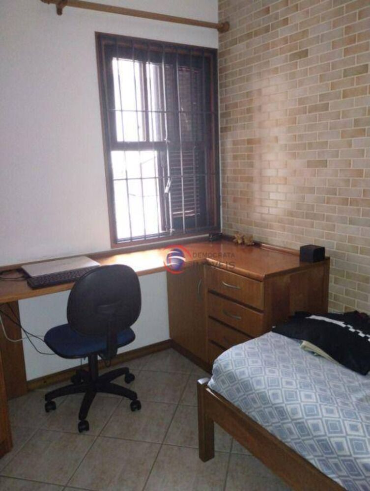 Sobrado, 3 quartos, 160 m² - Foto 1