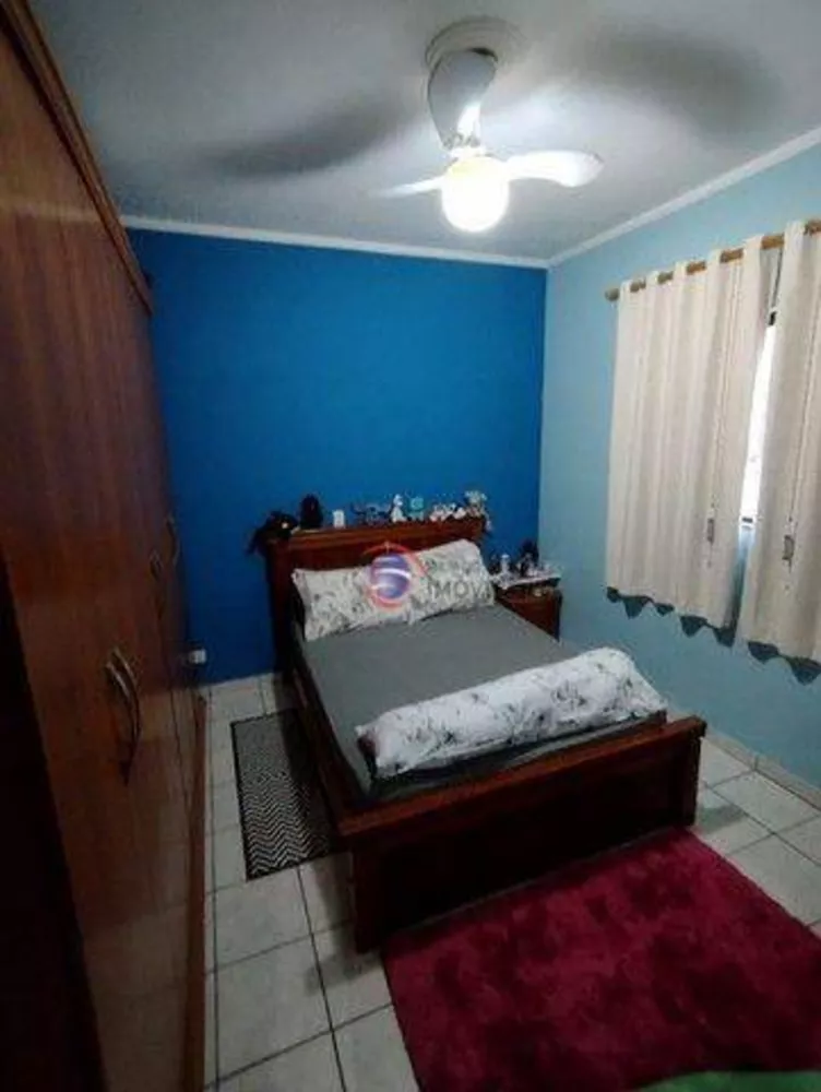 Casa à venda com 3 quartos, 210m² - Foto 5