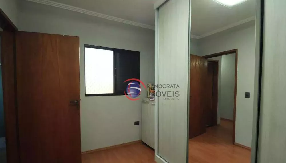 Casa de Condomínio à venda com 3 quartos, 250m² - Foto 10