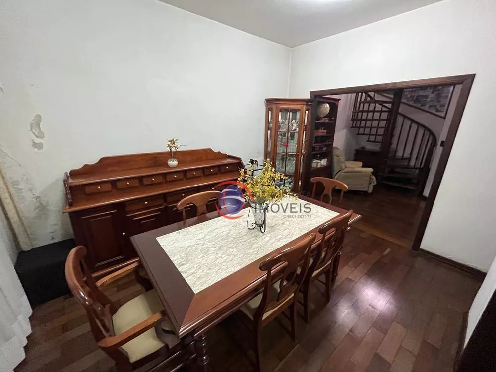 Sobrado à venda com 2 quartos, 162m² - Foto 12