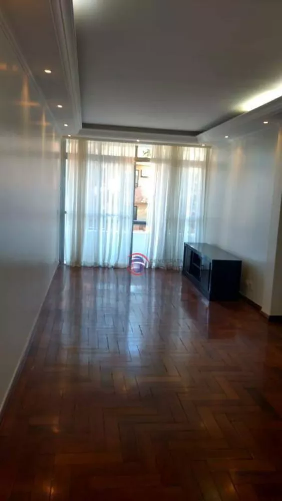 Apartamento à venda com 3 quartos, 117m² - Foto 2