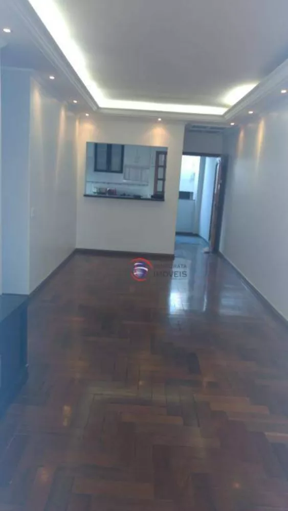 Apartamento à venda com 3 quartos, 117m² - Foto 4