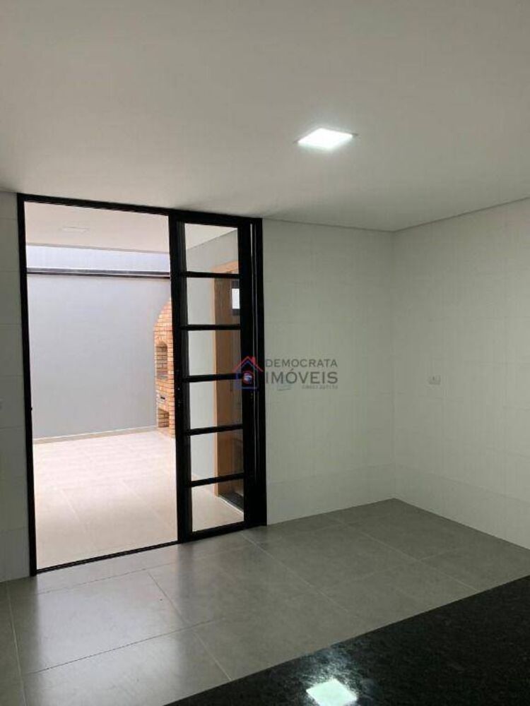 Sobrado, 3 quartos, 180 m² - Foto 3