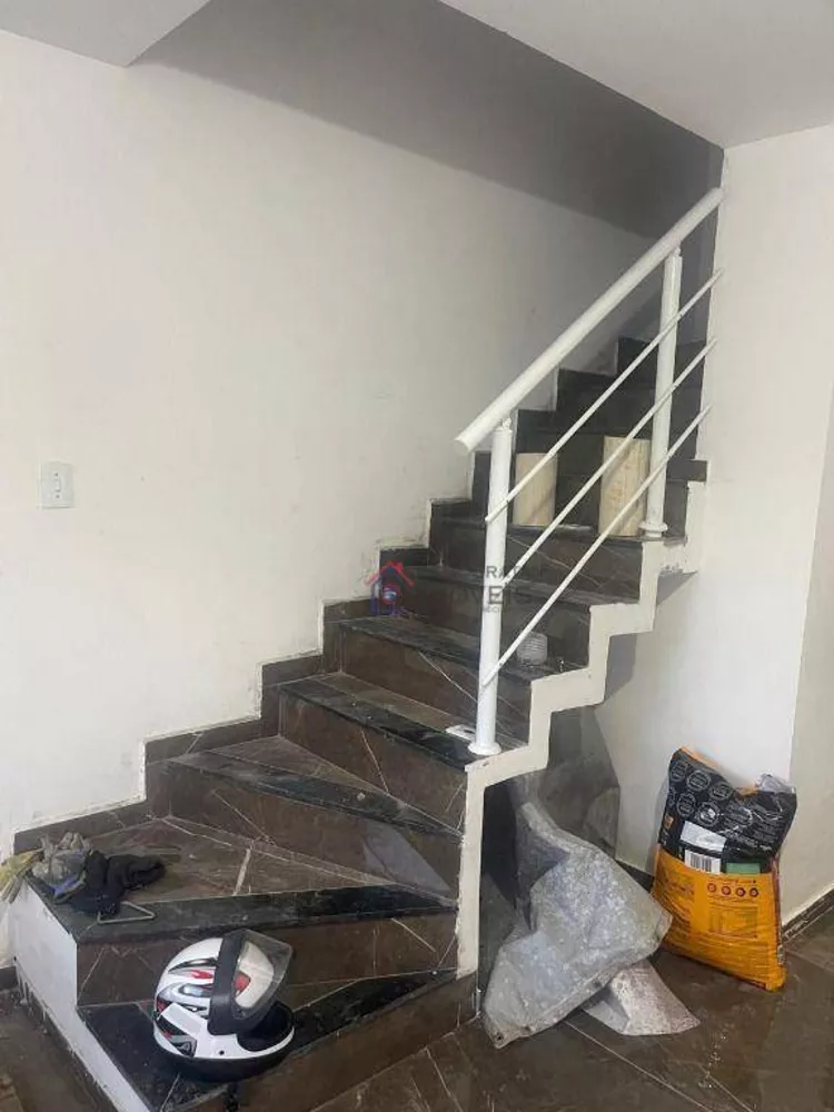 Sobrado à venda com 2 quartos, 80m² - Foto 8