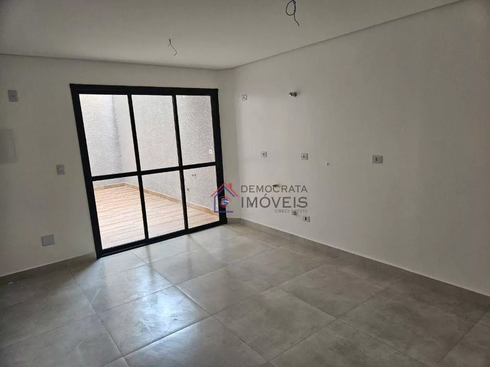 Apartamento à venda com 2 quartos, 71m² - Foto 1