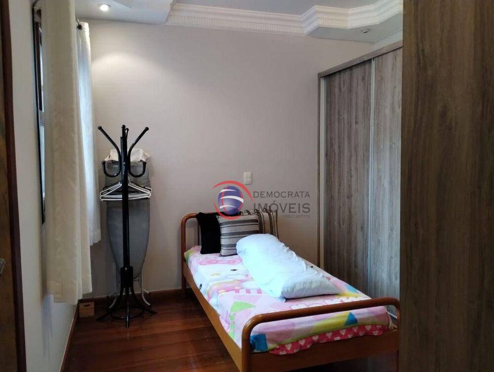 Sobrado, 3 quartos, 340 m² - Foto 4
