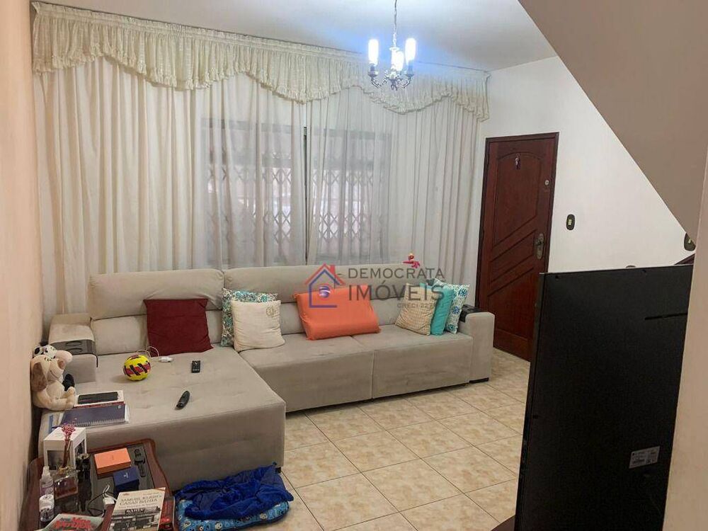 Sobrado, 4 quartos, 180 m² - Foto 1
