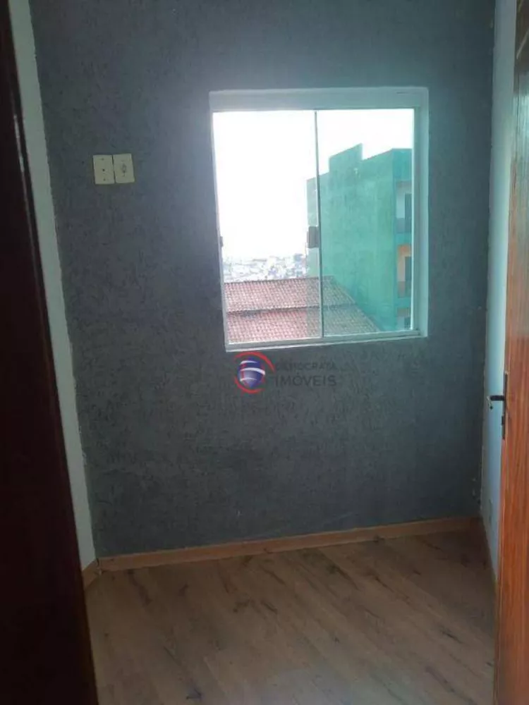 Apartamento à venda com 2 quartos, 45m² - Foto 3