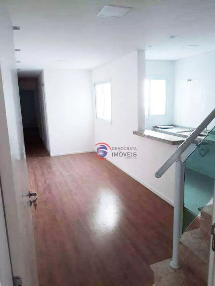 Cobertura à venda com 2 quartos, 106m² - Foto 3