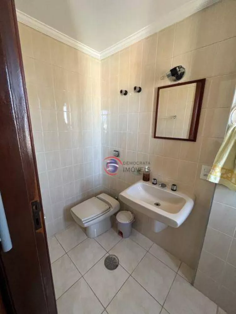 Apartamento à venda com 3 quartos, 133m² - Foto 10