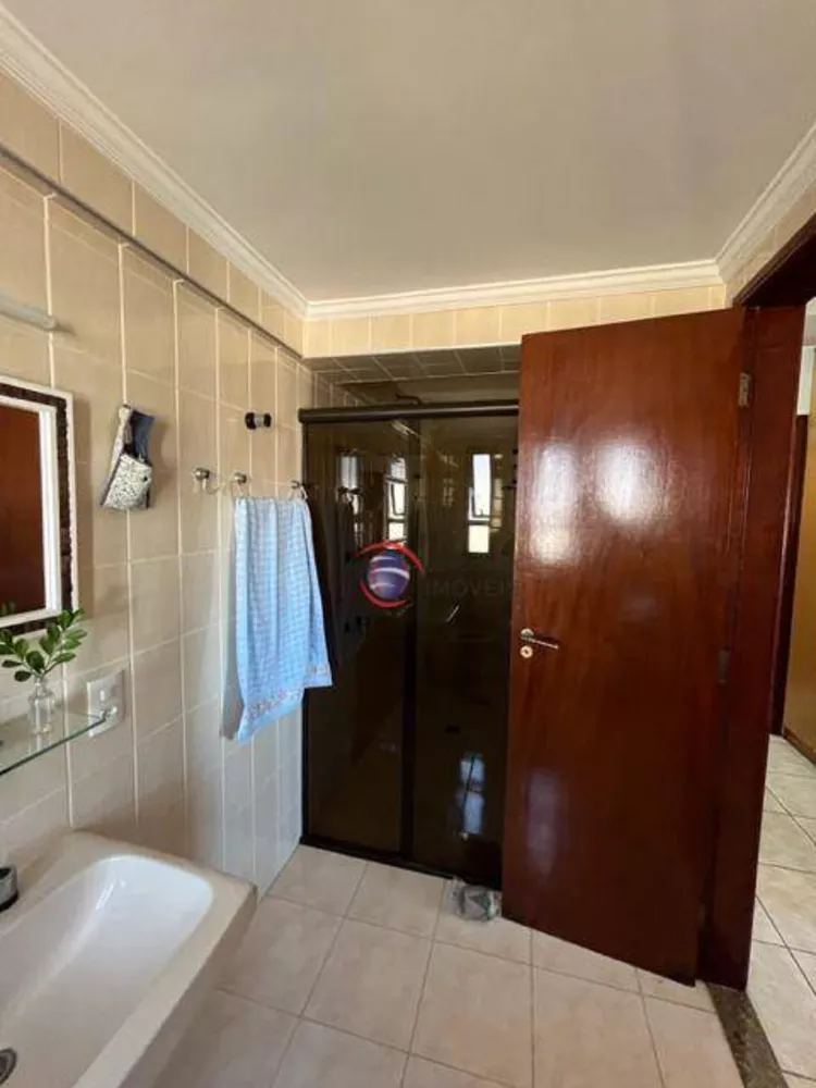 Apartamento à venda com 3 quartos, 133m² - Foto 8