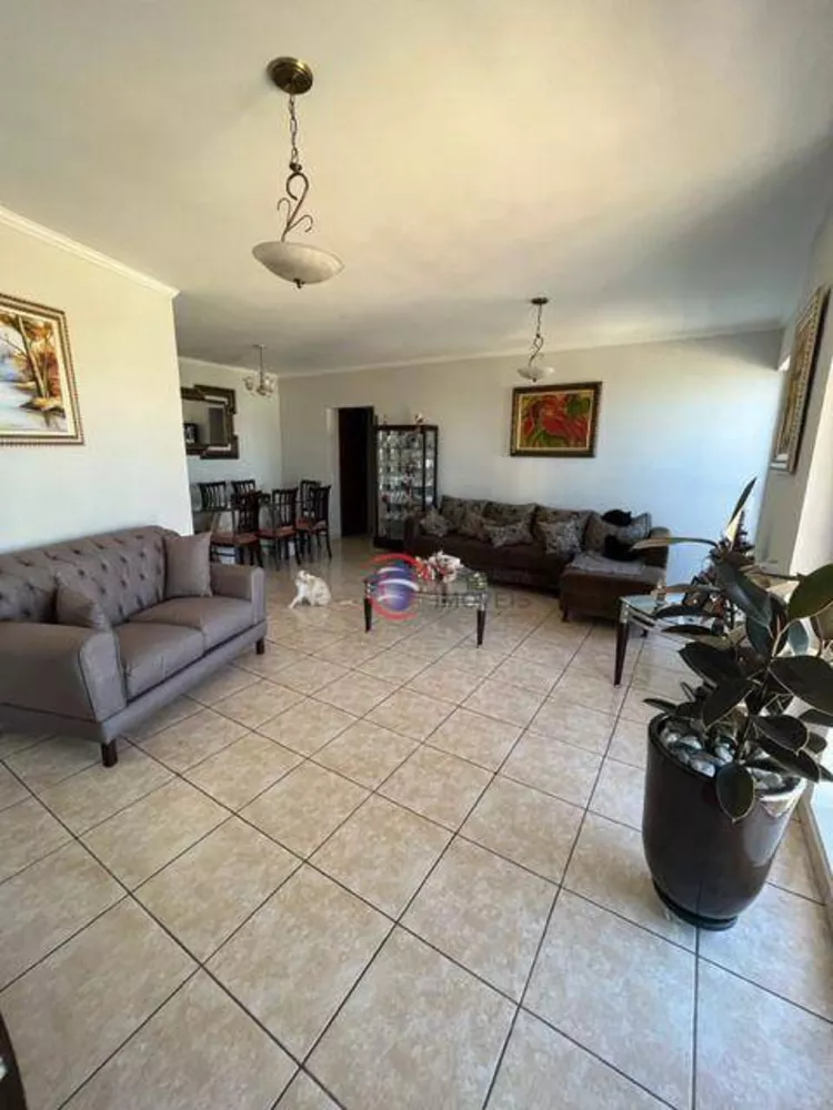 Apartamento à venda com 3 quartos, 133m² - Foto 15